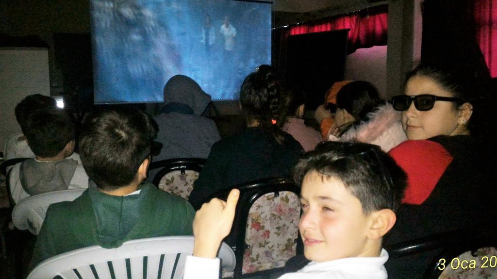 Okulumuzda 3D Sinema Keyfi